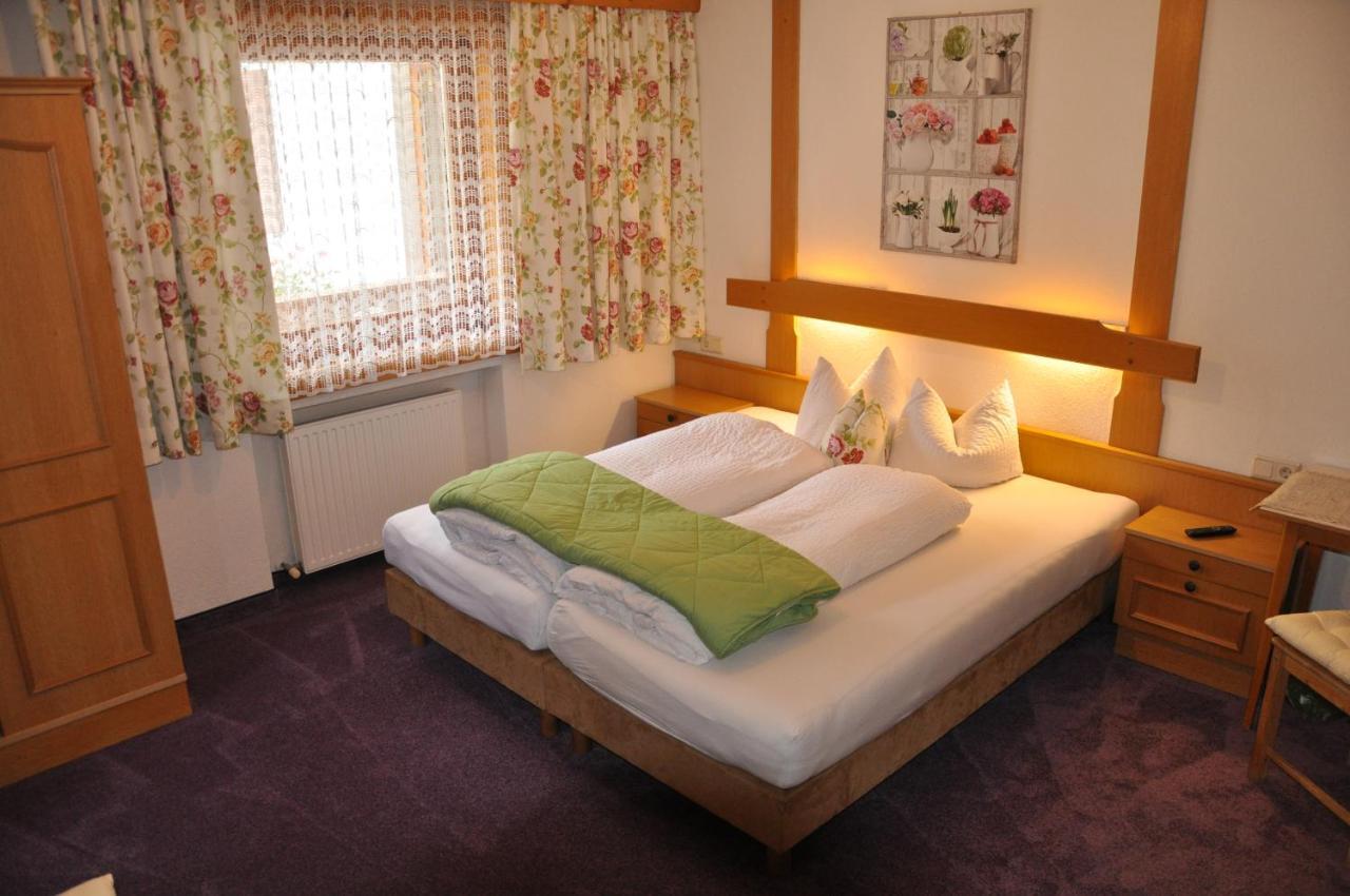Pension Lenz Ischgl Exterior foto